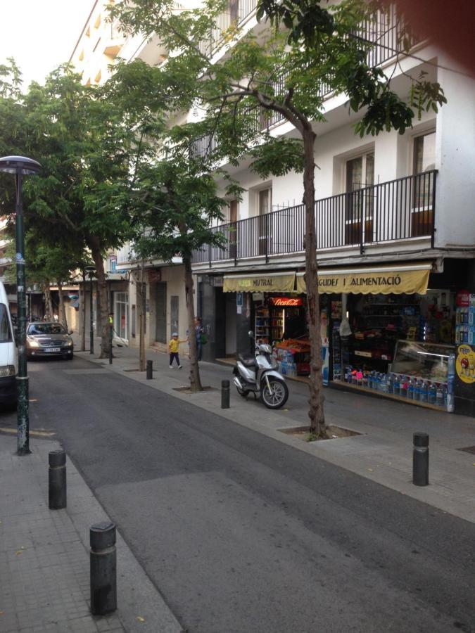 Pension Juan Ramon Lloret de Mar Exterior photo